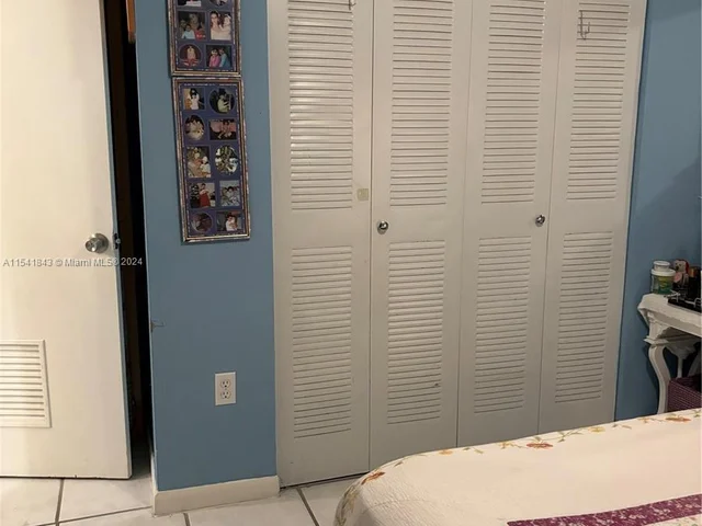 2600 NW 23rd Ct # 207, Miami FL 33142