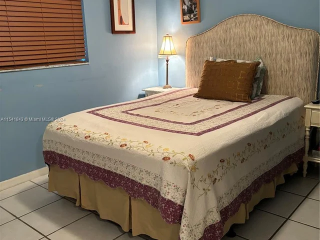 2600 NW 23rd Ct # 207, Miami FL 33142