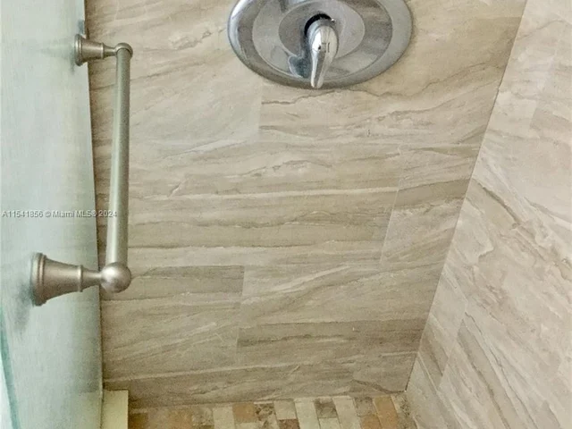 4539 Luxemburg Ct # 202, Lake Worth FL 33467