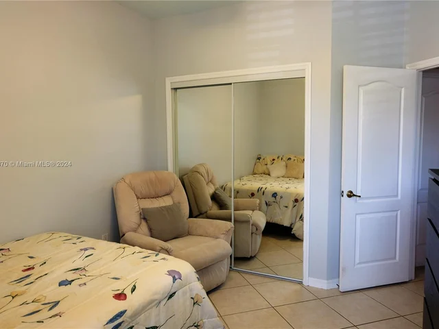 9843 SW 161st Ave, Miami FL 33196