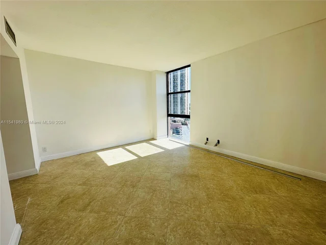 20301 W Country Club Dr # 729, Aventura FL 33180