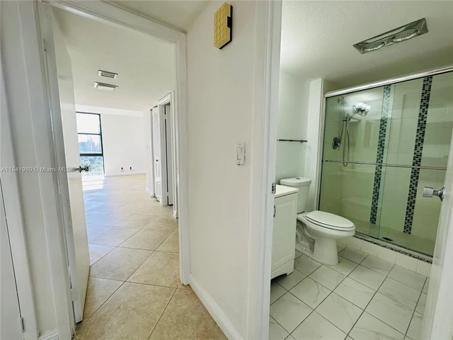 20301 W Country Club Dr # 729, Aventura FL 33180