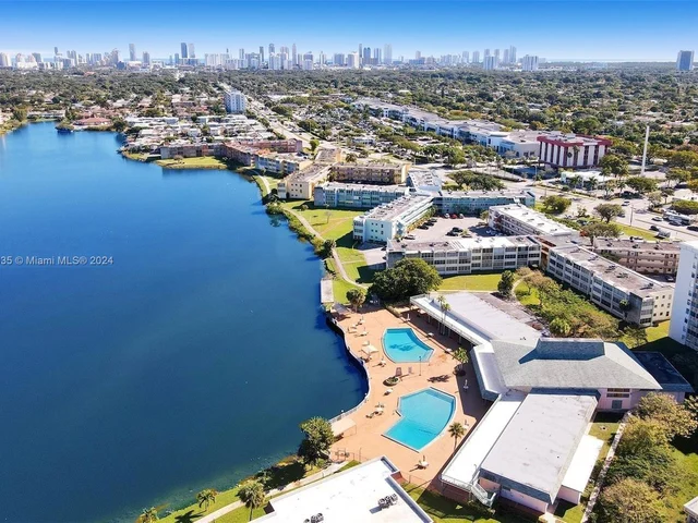 1501 NE Miami Gardens Dr # 255, Miami FL 33179