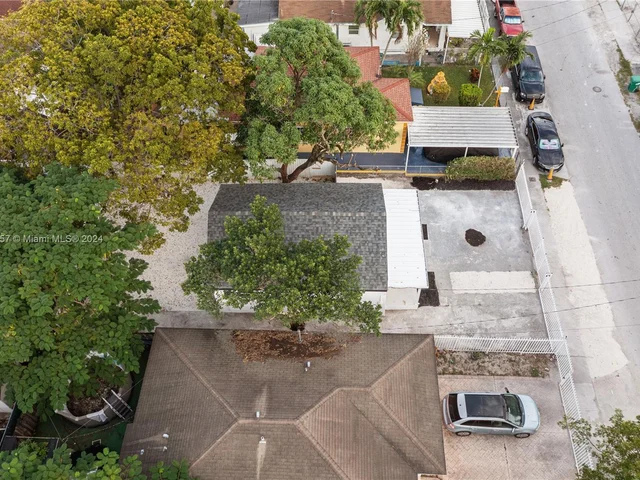 1769 NW 63rd St # 1769, Miami FL 33147