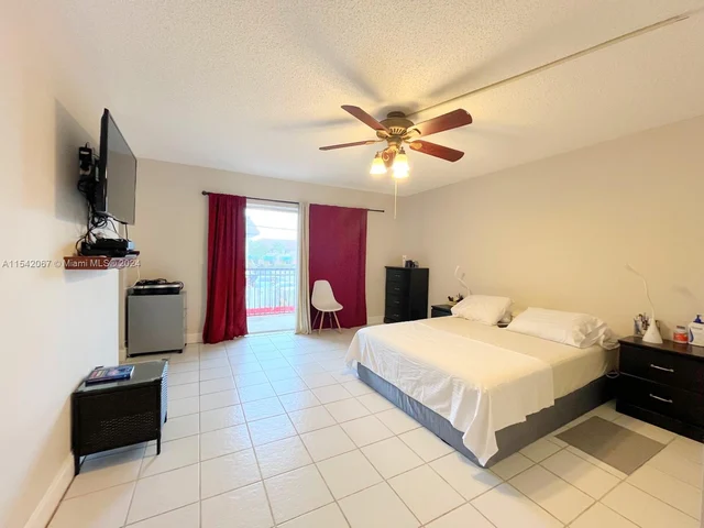 6537 SW 41st Pl # 57, Davie FL 33314