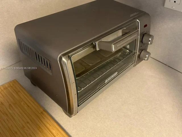 1400 Pennsylvania Ave # 30, Miami Beach FL 33139