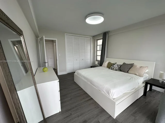 1400 Pennsylvania Ave # 30, Miami Beach FL 33139