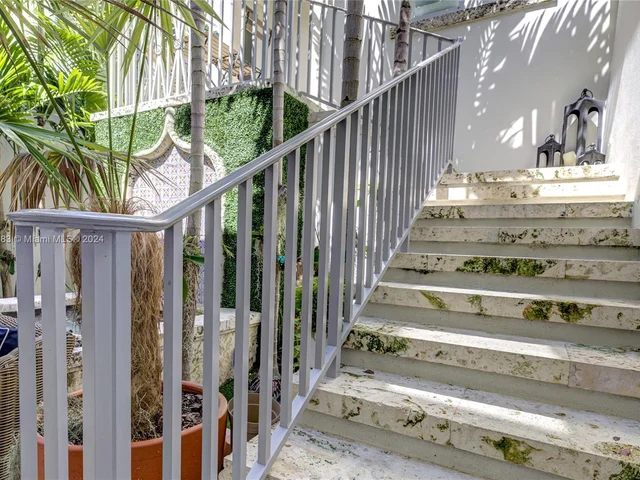 641 Almeria Ave # 641, Coral Gables FL 33134