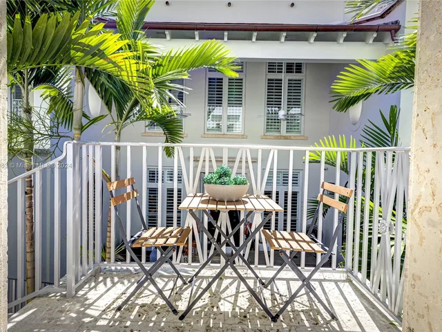 641 Almeria Ave # 641, Coral Gables FL 33134