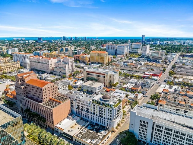 275 Giralda Ave # 6F, Coral Gables FL 33134