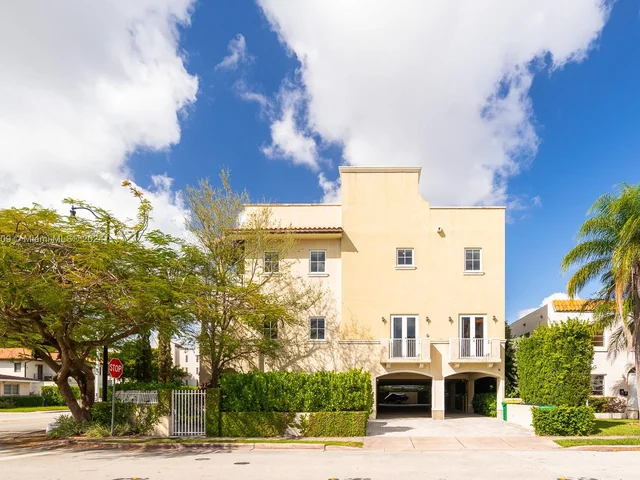 343 Madeira Ave # 349, Coral Gables FL 33134