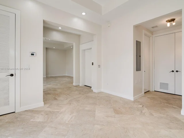 343 Madeira Ave # 349, Coral Gables FL 33134