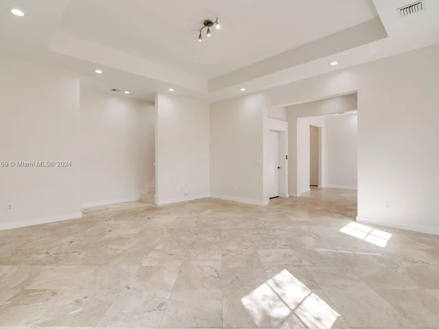 343 Madeira Ave # 349, Coral Gables FL 33134