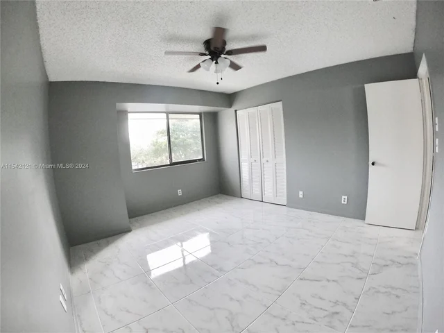 9827 NW 37th St # 4F, Sunrise FL 33351