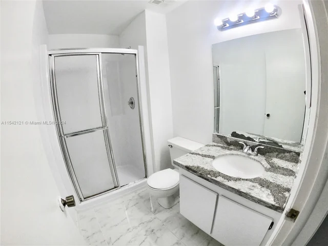 9827 NW 37th St # 4F, Sunrise FL 33351