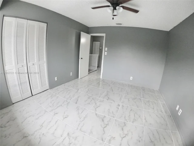 9827 NW 37th St # 4F, Sunrise FL 33351