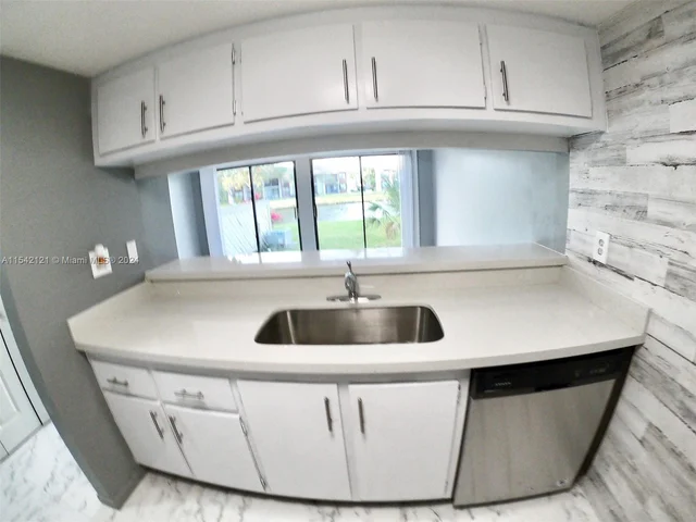 9827 NW 37th St # 4F, Sunrise FL 33351