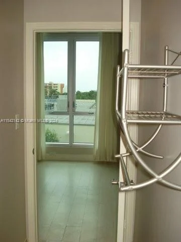 9066 SW 73 CT # 304, Miami FL 33156