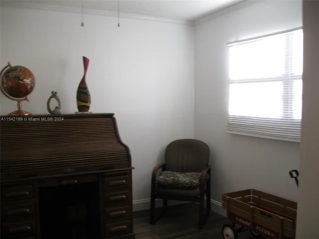 3755 Via Poinciana # 216, Lake Worth FL 33467