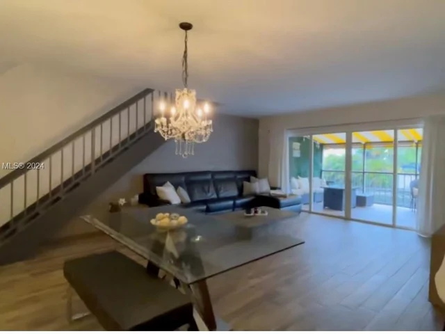 6426 Milk Wagon Ln # 6426, Miami Lakes FL 33014