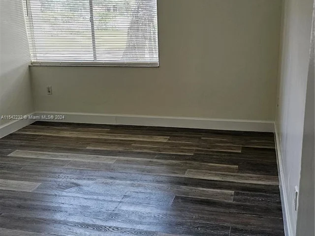 701 N PINE ISLAND RD # 101, Plantation FL 33324