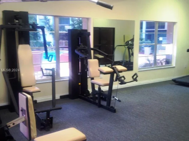 701 N PINE ISLAND RD # 101, Plantation FL 33324