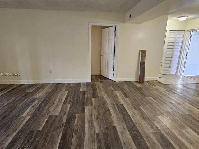 701 N PINE ISLAND RD # 101, Plantation FL 33324