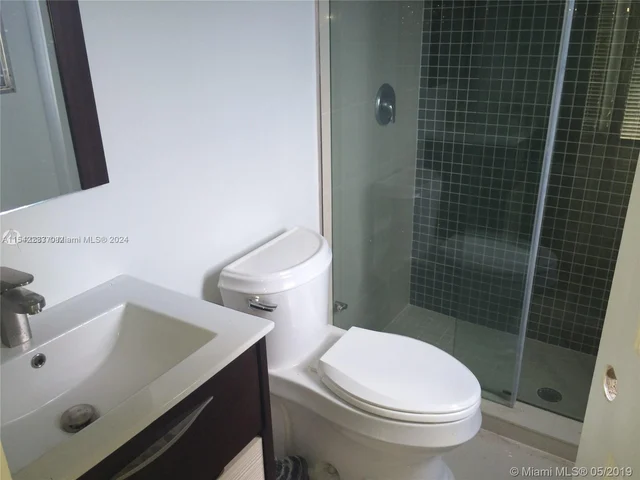 6422 SW 162nd Ct, Miami FL 33193