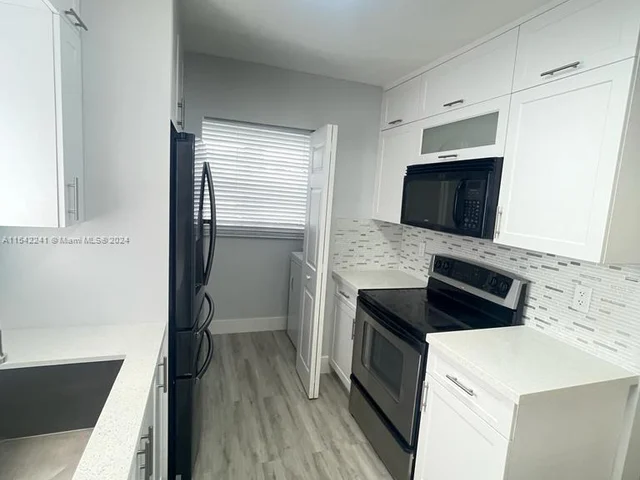 25041 SW 124th Pl, Homestead FL 33032