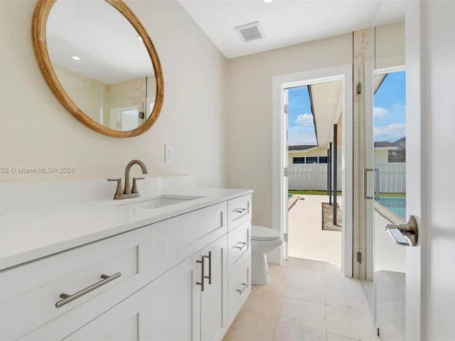 11360 NW 29th Pl, Sunrise FL 33323