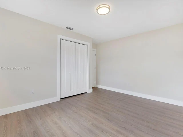 11360 NW 29th Pl, Sunrise FL 33323