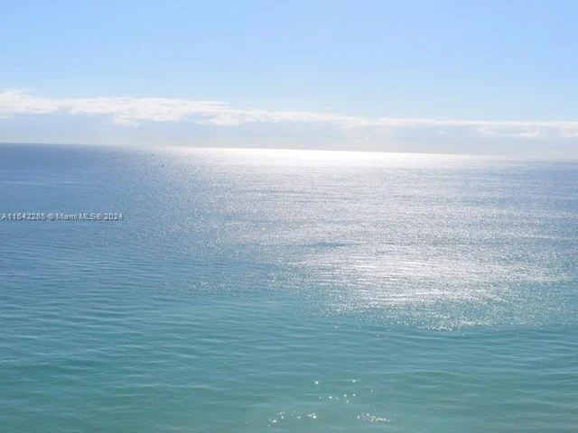 16445 Collins Ave # 1528, Sunny Isles Beach FL 33160