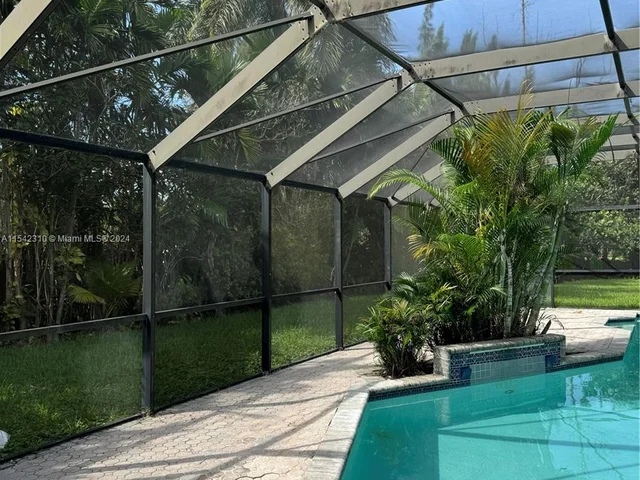 331 N Biscayne River Dr, Miami FL 33169