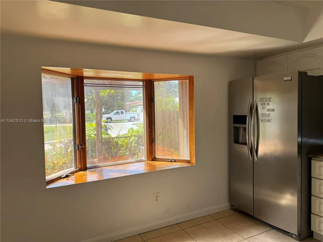 331 N Biscayne River Dr, Miami FL 33169