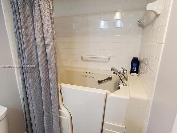 2900 N Course Dr # 106, Pompano Beach FL 33069