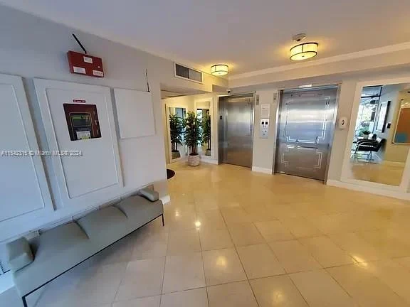 2900 N Course Dr # 106, Pompano Beach FL 33069