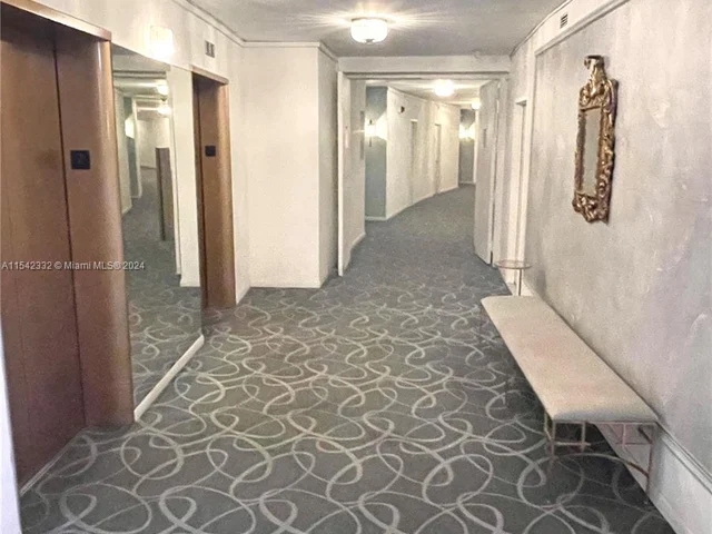 5255 Collins Ave # 7B, Miami Beach FL 33140