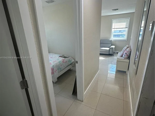 3001 NW 164th Ter, Miami Gardens FL 33054