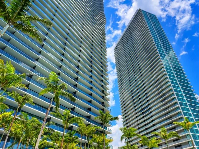 650 NE 32 St # 4501, Miami FL 33137
