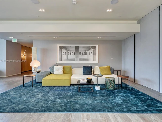 650 NE 32 St # 4501, Miami FL 33137