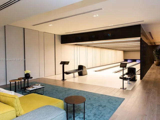 650 NE 32 St # 4501, Miami FL 33137