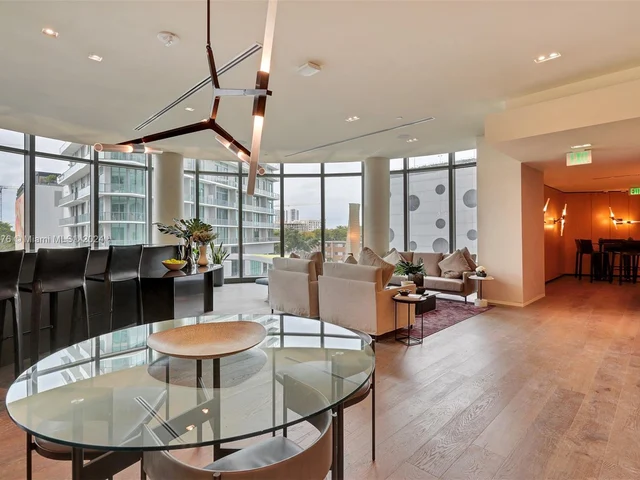 650 NE 32 St # 4501, Miami FL 33137