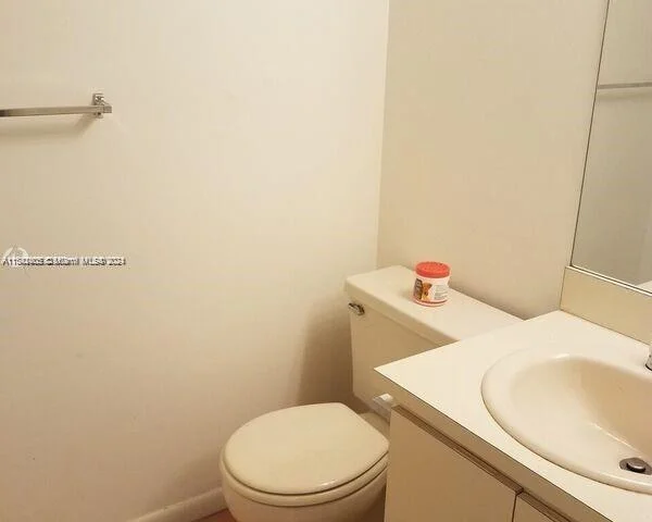 6845 SW 45 Ln # 9, Miami FL 33155