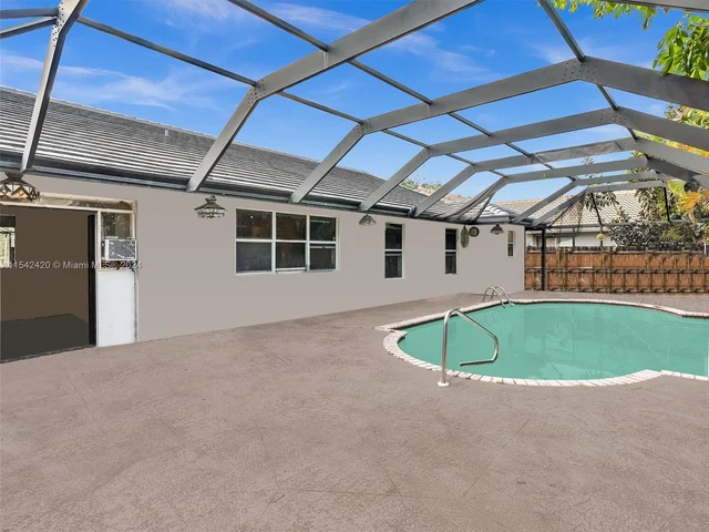 2111 NW 76th Ave, Margate FL 33063