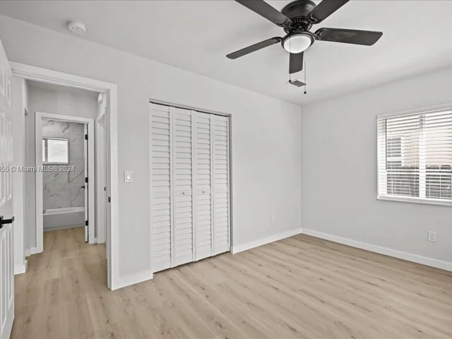 717 SW 7th Ter, Hallandale Beach FL 33009