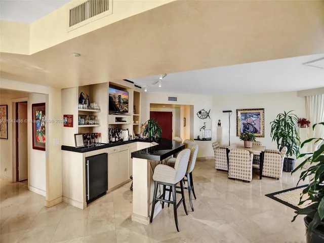 7000 Island Blvd # 2002, Aventura FL 33160