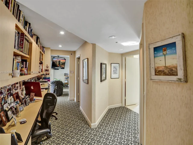 7000 Island Blvd # 2002, Aventura FL 33160