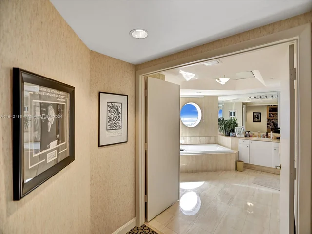 7000 Island Blvd # 2002, Aventura FL 33160