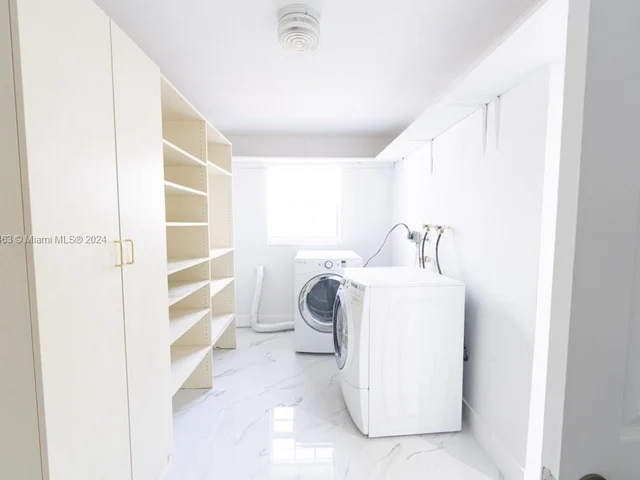 6220 NE 21st Rd, Fort Lauderdale FL 33308