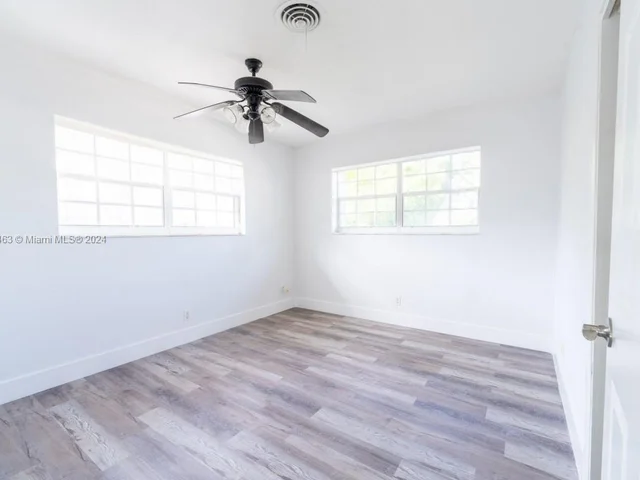 6220 NE 21st Rd, Fort Lauderdale FL 33308